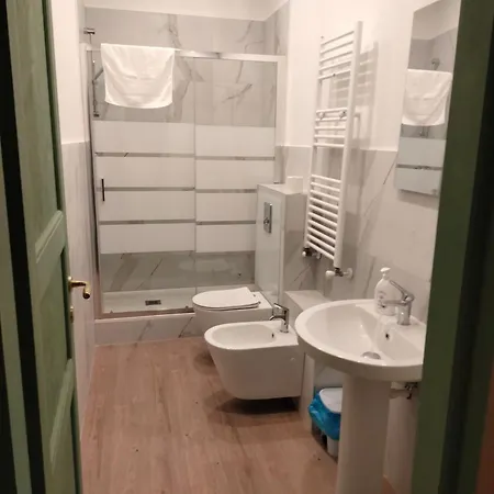 Gæstehus Due Torri Palace - Bolognacentro Luxury