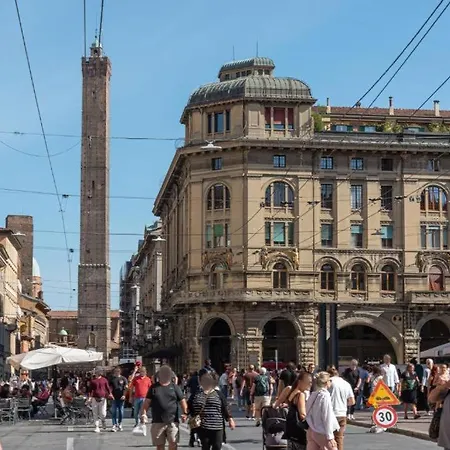 Due Torri Palace - Bolognacentro Luxury * Bologna