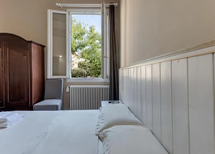 Due Torri Palace - Bolognacentro Luxury 3*