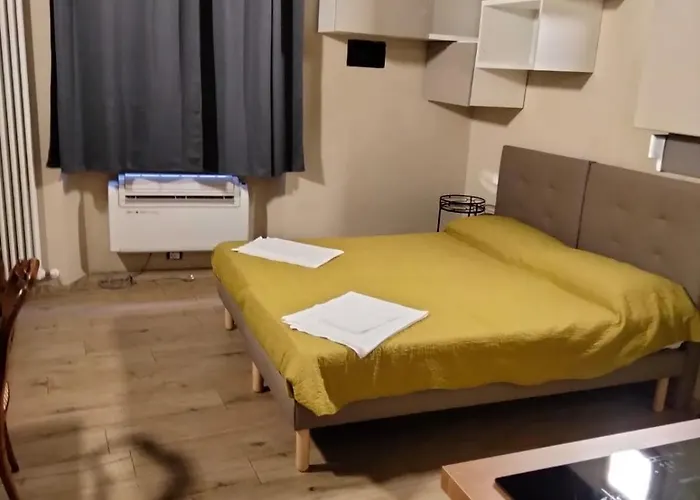 Due Torri Palace - Bolognacentro Luxury 3*